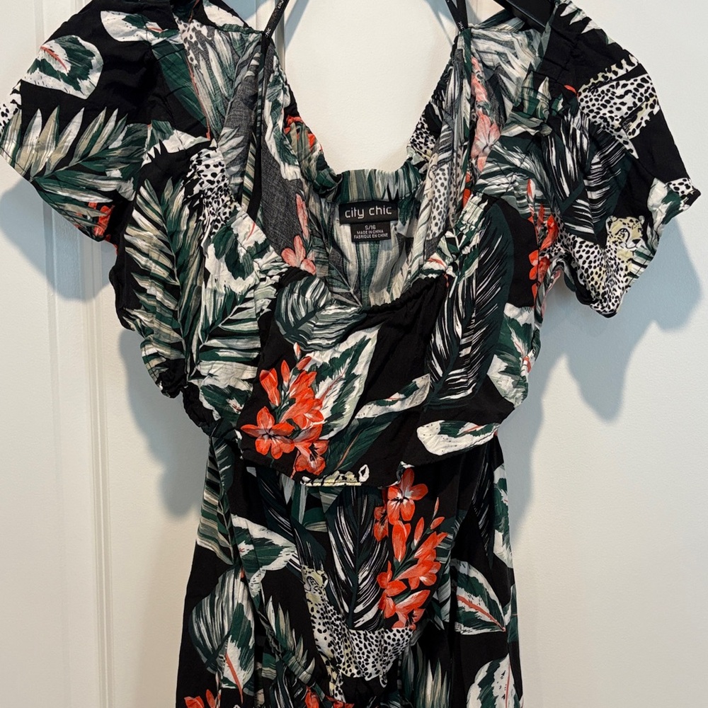 City Chic Black Tropical Dress with Green Leaves & Coral Flowers